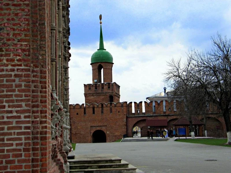 Тульский Кремль. Башня Одоевских ворот.