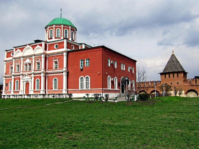 Тульский Кремль. Богоявленский  Собор (Музей оружия)