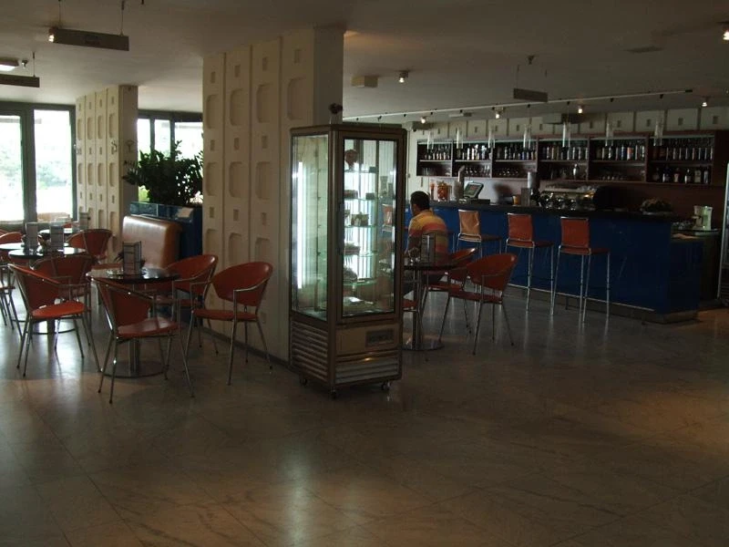 Maestral Resort and Casino