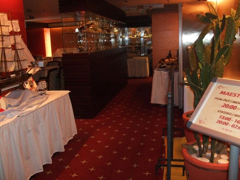 Maestral Resort and Casino