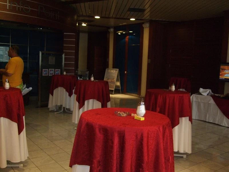 Maestral Resort and Casino