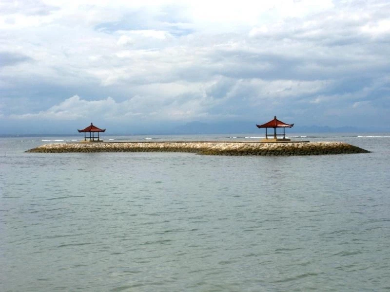 Санур море