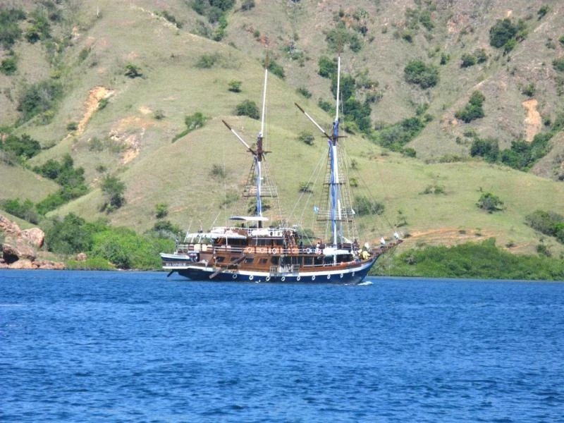 Еще кораблик