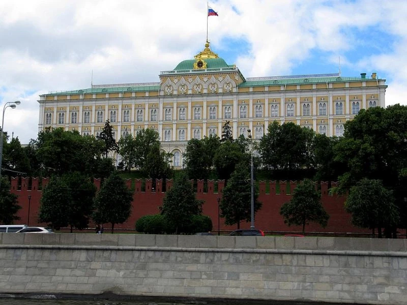 Наша Москва. Прогулка на кораблике по Москве реке. Кремль