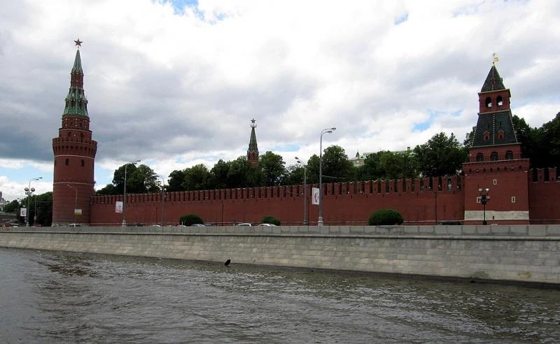 Наша Москва. Прогулка на кораблике по Москве реке. Кремль