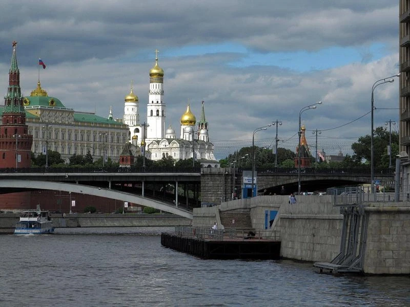 Наша Москва. Прогулка на кораблике по Москве реке. Кремль