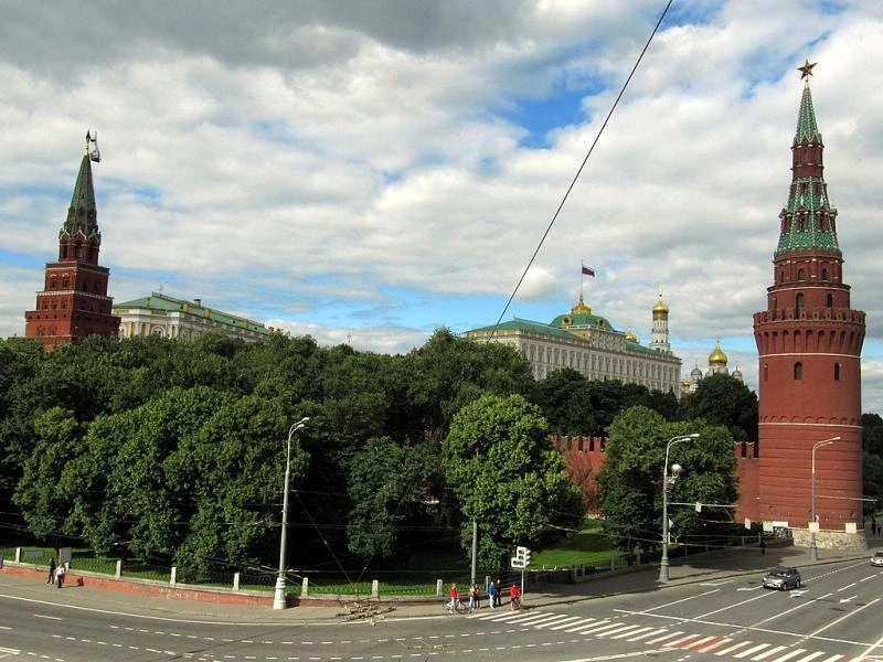 Наша Москва. Прогулка на кораблике по Москве реке. Кремль