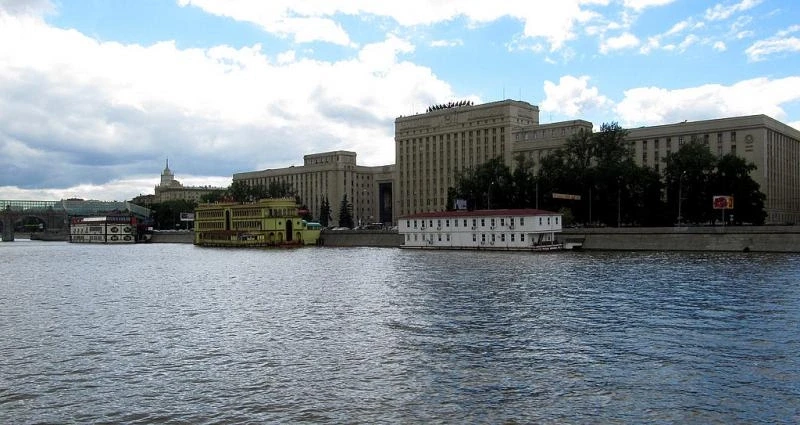 Наша Москва. Прогулка на кораблике по Москве реке.