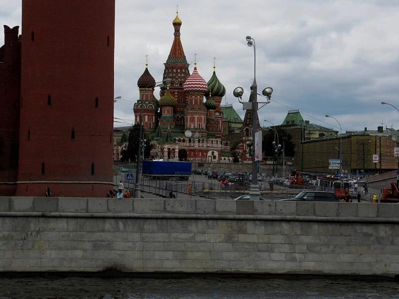 Наша Москва. Прогулка на кораблике по Москве реке.Храм Василия Блаженного