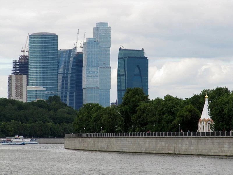 Москва. Прогулка на кораблике по Москве реке.