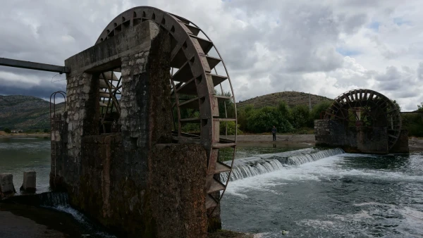 водяные колеса на реке Требишнице
