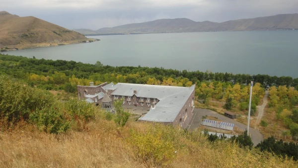 монастырская школа на Севане