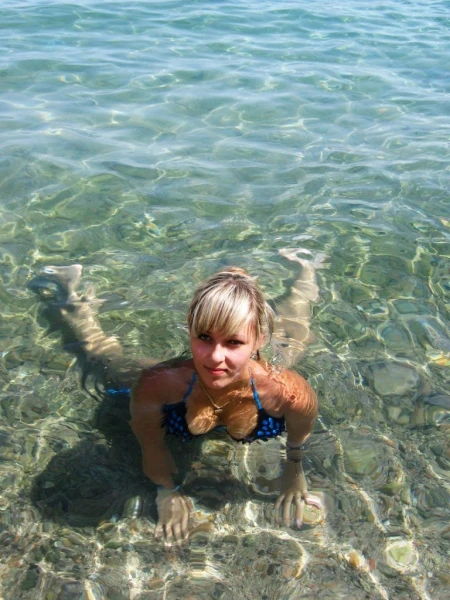 На пляже у отеля