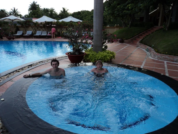 Tien Dat Mui Ne Resort 3*.Джакузи.