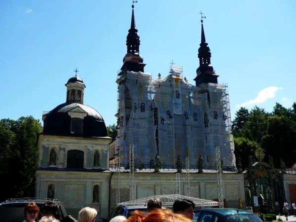 Храм в Святых Липках
