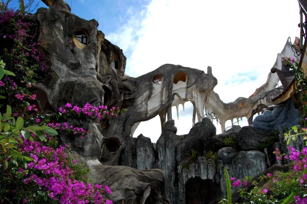 Crazy House