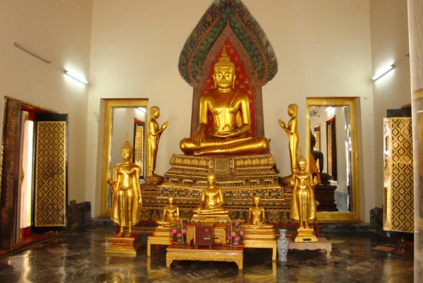 Бангкок монастырь Wat Pho