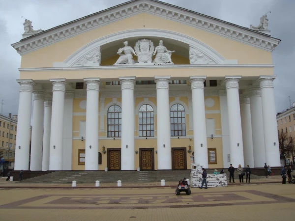 Театр