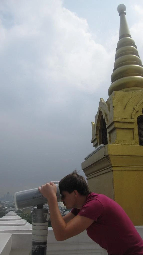 Wat Saket (Храм золотой горы)