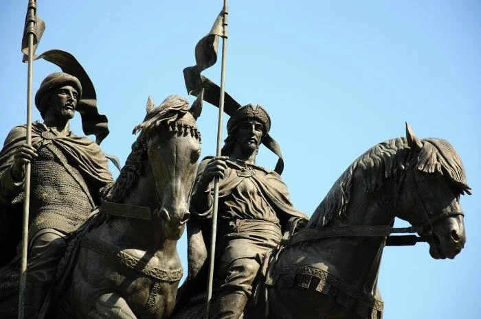 Дмитров. Памятник Борису и Глебу