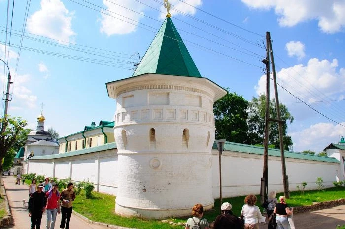 Дмитров. Борисоглебский монастырь