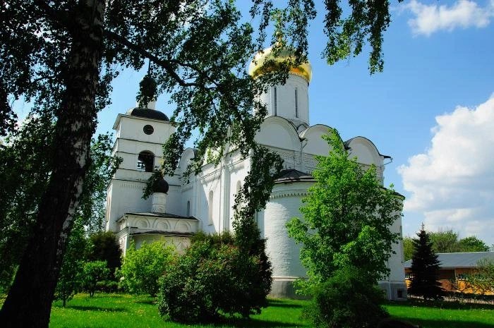 Дмитров. Борисоглебский монастырь