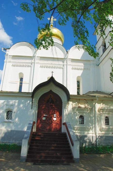 Дмитров. Борисоглебский монастырь