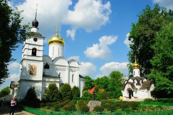 Дмитров. Борисоглебский монастырь
