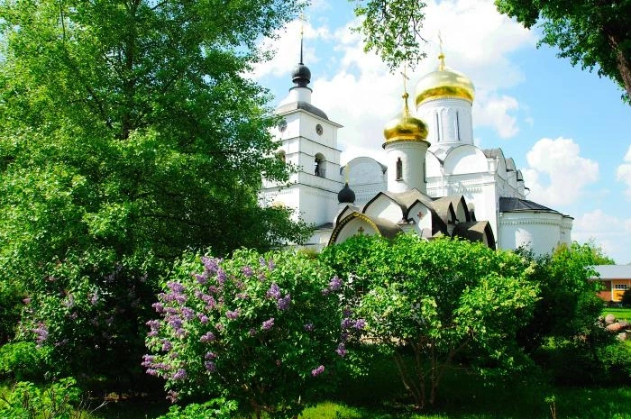 Дмитров. Борисоглебский монастырь