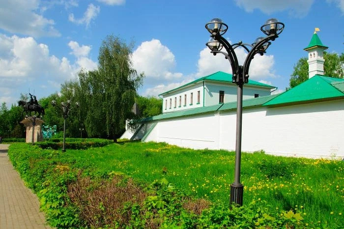 Дмитров. Борисоглебский монастырь
