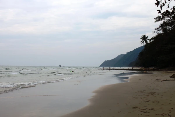 пляж у отеля