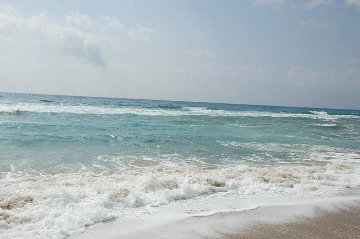 TSAMBIKA BEACH