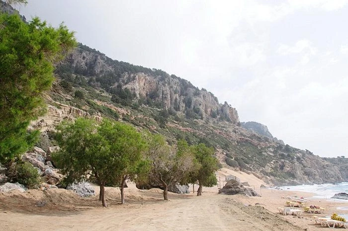 TSAMBIKA BEACH