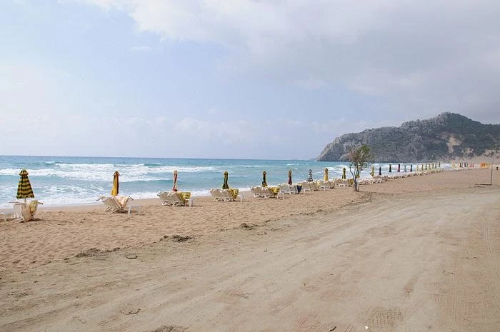 TSAMBIKA BEACH