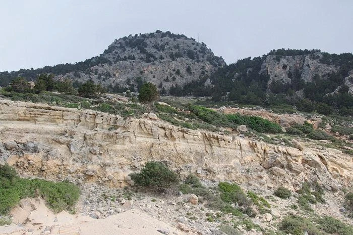 TSAMBIKA BEACH
