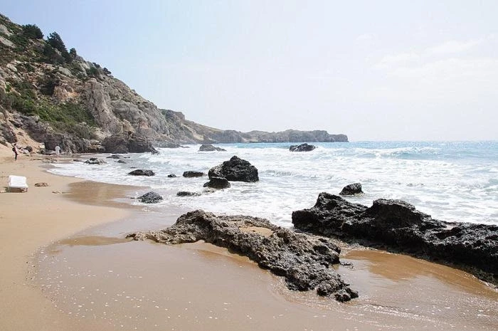 TSAMBIKA BEACH