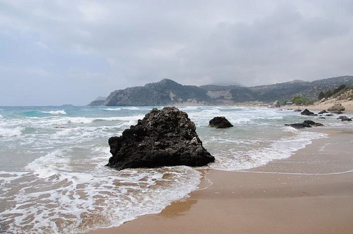 TSAMBIKA BEACH