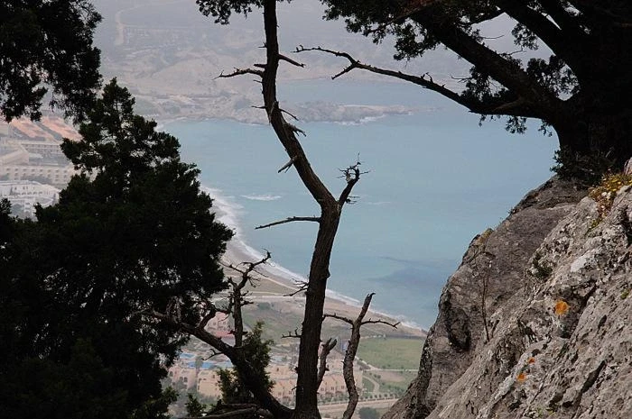  Панорама с горы TSAMBIKA