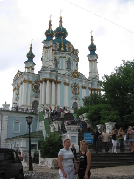 Киев в июне