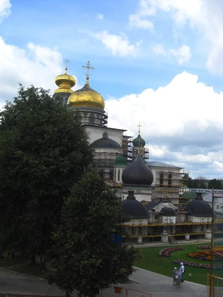 храм