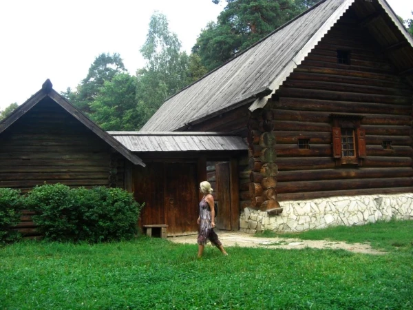 изба семейства Кокориных (30-40 годы 19 века), 