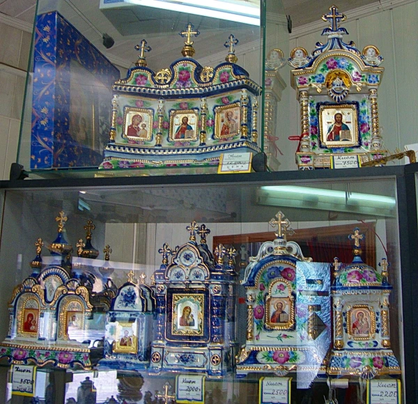 В сувенирной лавке