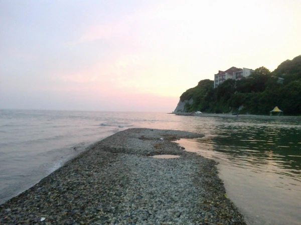 Вулан и море