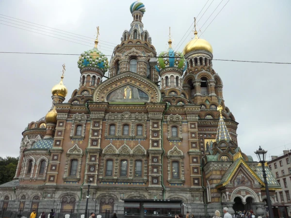 Спас-на-Крови. Построен на месте убийства Александра II.