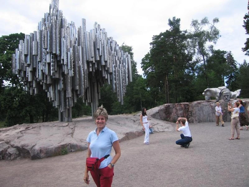Хельсинки. Памятник Сибелиусу.
