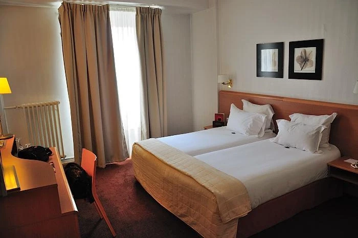 Отель "Le Grand Hotel"