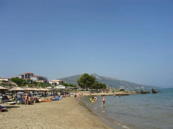 Plaka beach.