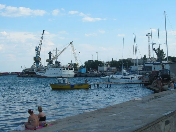 Севастополь.