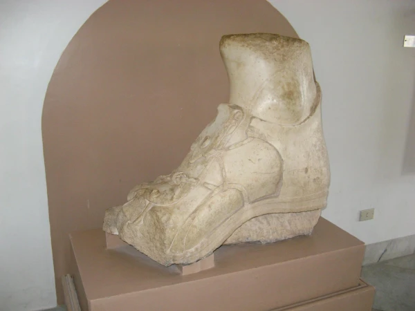в музее