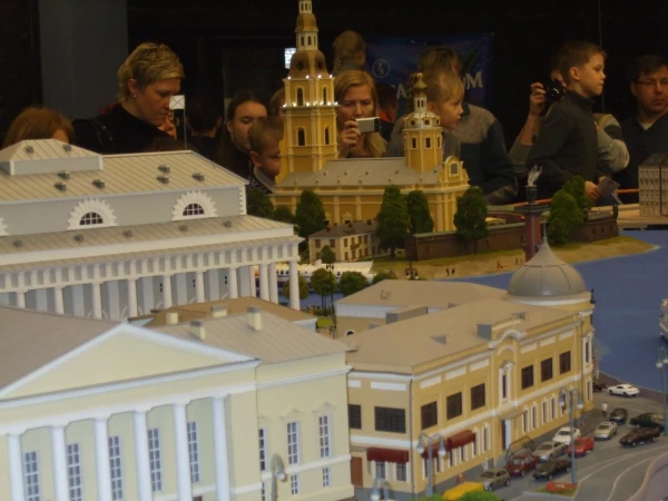Санкт-Петербург-Гранд Макет Россия